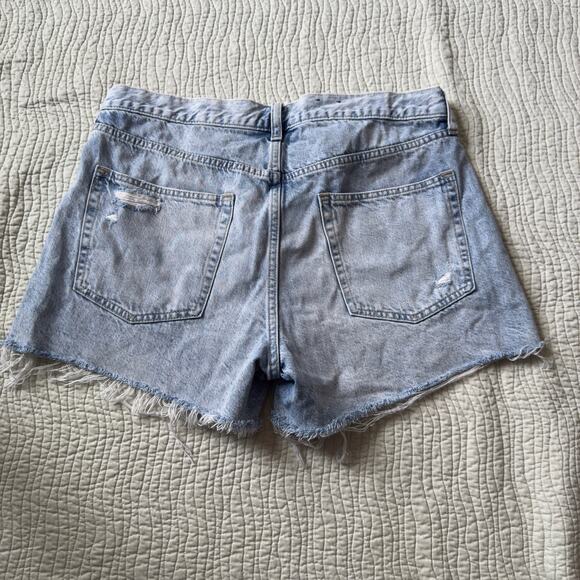 Gap Blue Jean Low Stride Short Denim Distressed Raw Hem Light Wash Size 12 - Picture 6 of 7